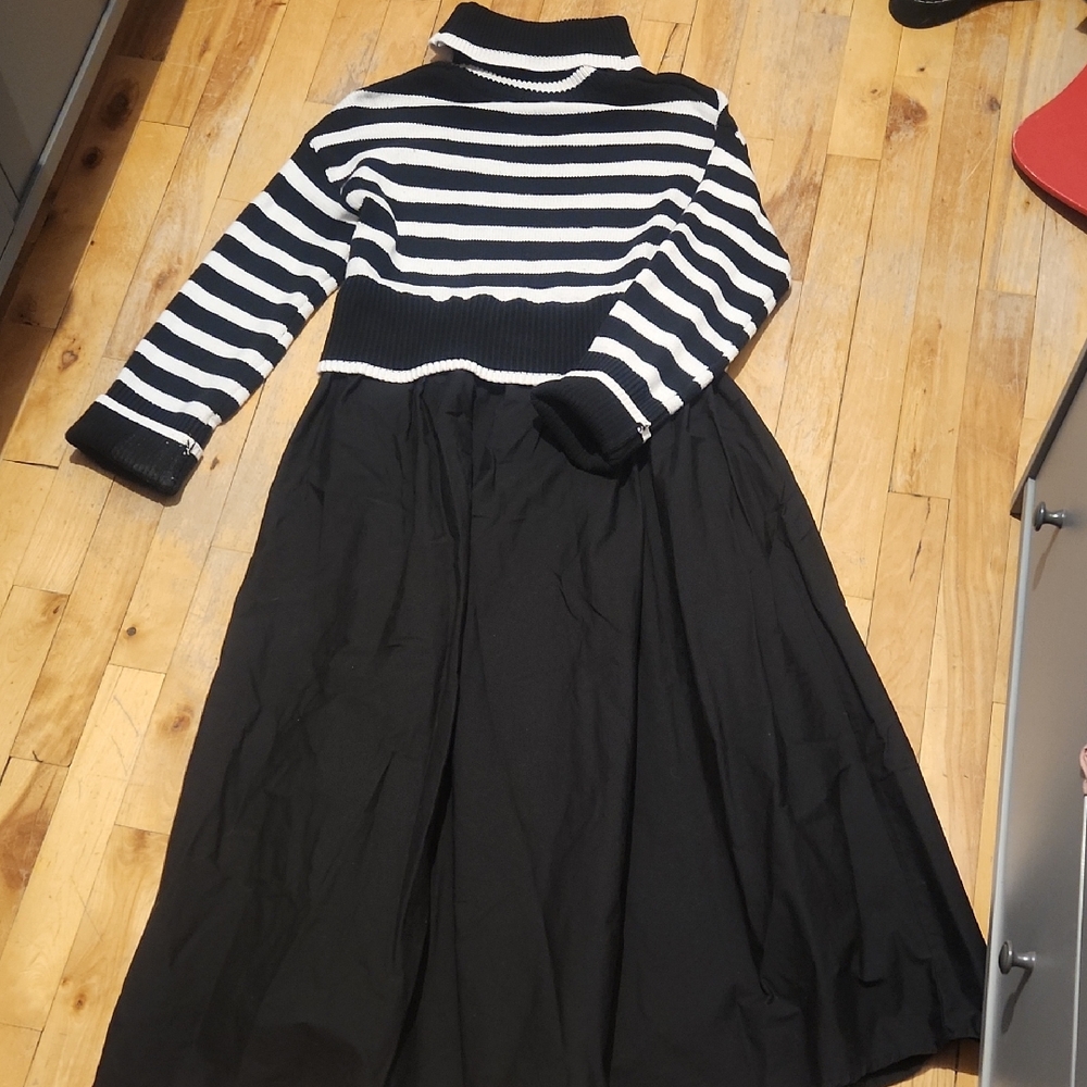 LAST CHANCE! Moon River Midi Sweater Dress